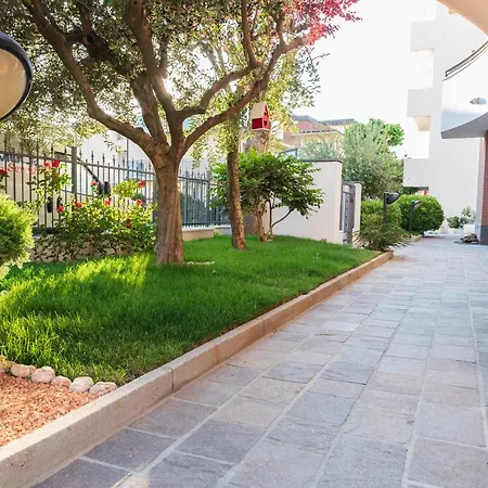 Residenza Nobel Апартаменты *