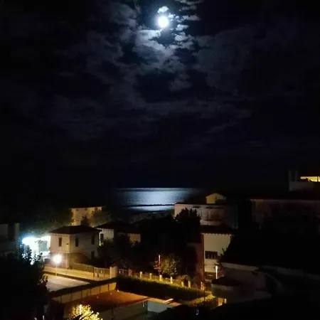 Residenza Nobel ريميني